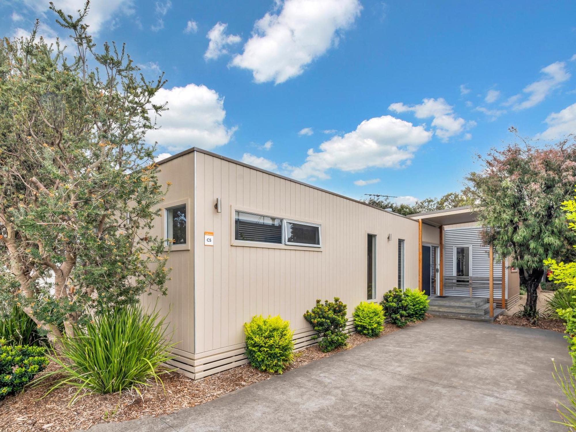 Big4 Ingenia Holidays Queenscliff Beacon Exterior photo